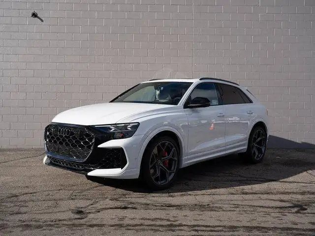 2025 Audi RS Q8 Base's photo