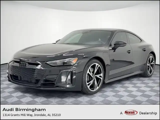 2024 Audi e-tron GT Premium Plus quattro's photo