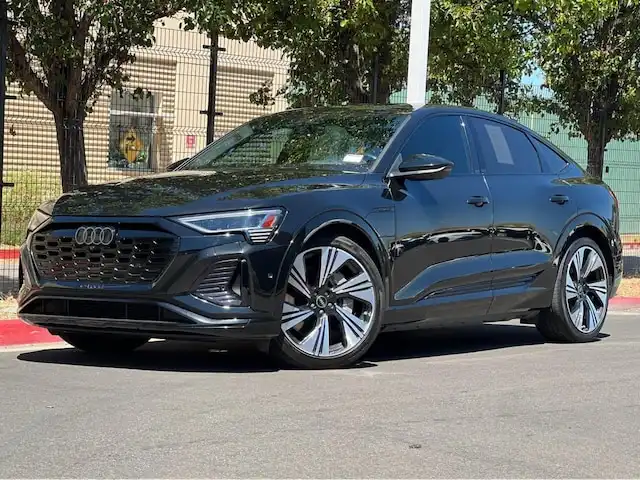 2024 Audi Q8 Sportback e-tron 55 114 kWh Prestige quattro's photo