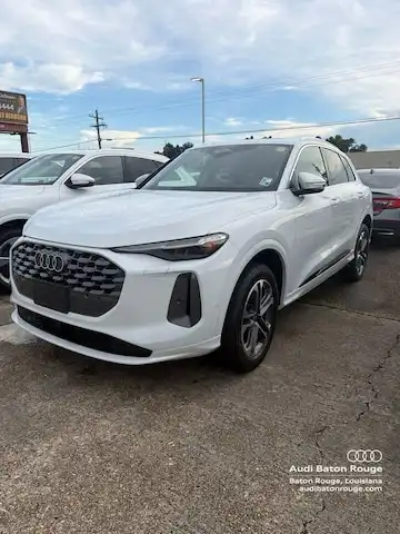 2025 Audi Q5 40 Premium Plus's photo