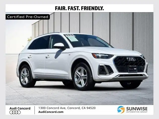 2025 Audi Q5 55 e Premium's photo