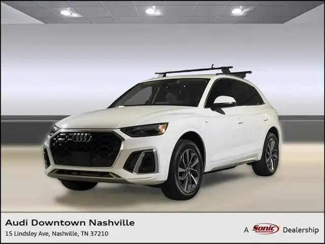2022 Audi Q5 45 Premium's photo