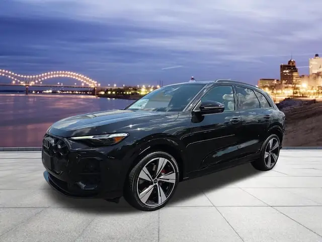 2026 Audi SQ5 Prestige quattro photo 1