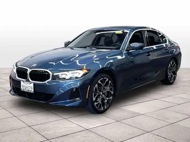2026 BMW 3 Series 330i Sedan's photo