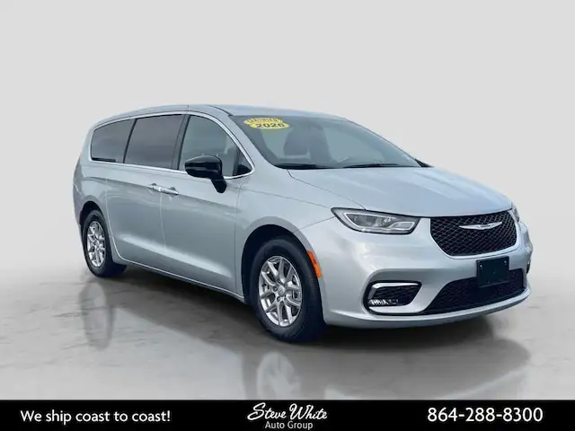 2026 Chrysler Pacifica Select's photo