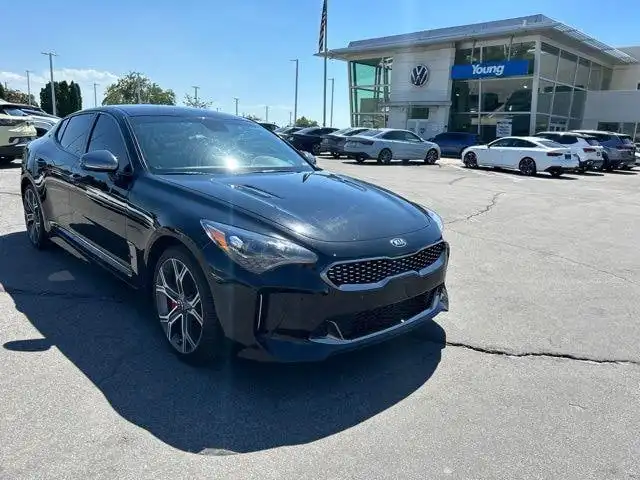 2020 Kia Stinger GT AWD's photo