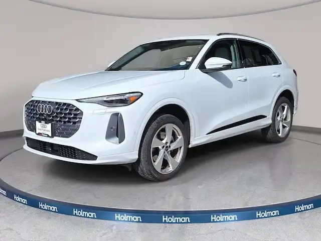 2025 Audi Q5 40 Premium Plus's photo