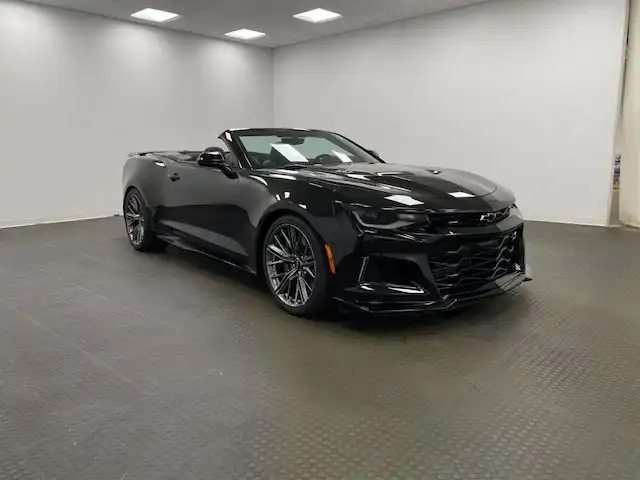 2023 Chevrolet Camaro ZL1 Convertible's photo