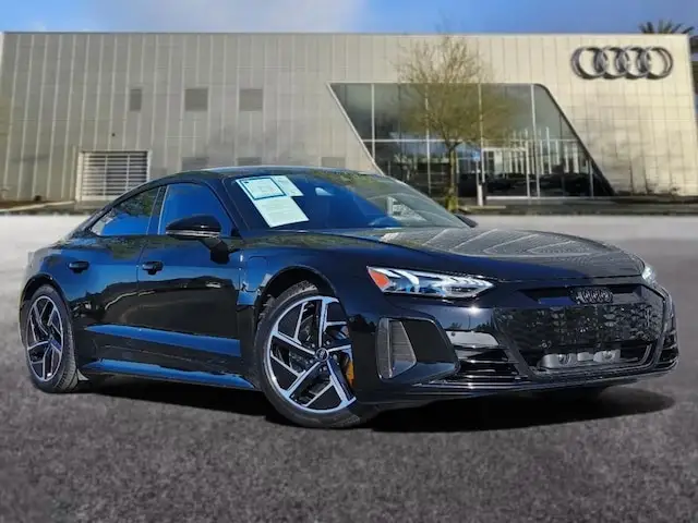 2024 Audi RS e-tron GT Base photo 1