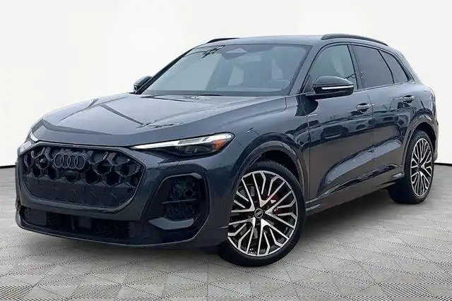 2025 Audi SQ5 Premium Plus quattro's photo