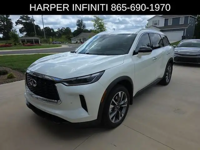 2024 INFINITI QX60 LUXE's photo
