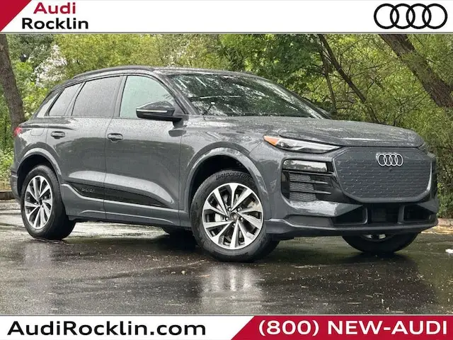 2027 Audi Q6 e-tron Premium quattro photo 1