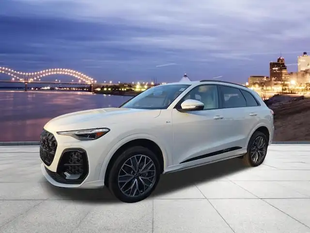 2026 Audi Q5 Premium Plus quattro's photo