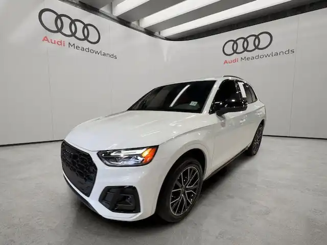 2023 Audi SQ5 Premium Plus's photo