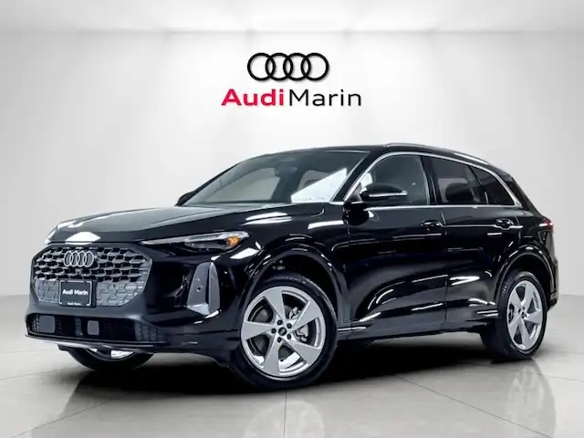 2026 Audi Q5 Premium Plus quattro's photo