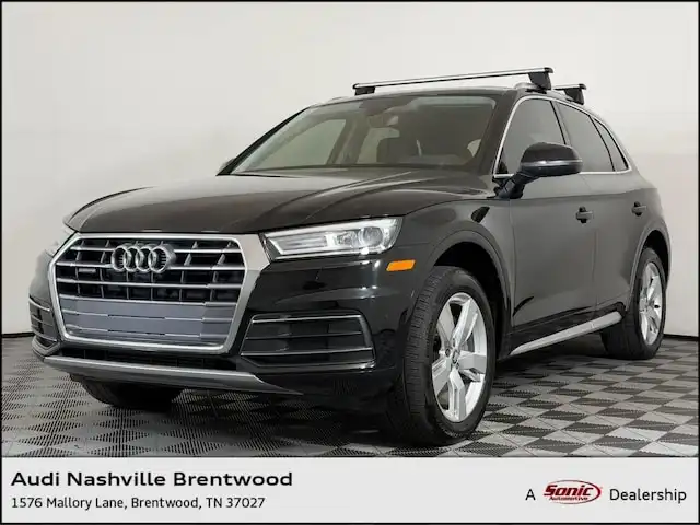 2019 Audi Q5 2.0T quattro S tronic Premium's photo