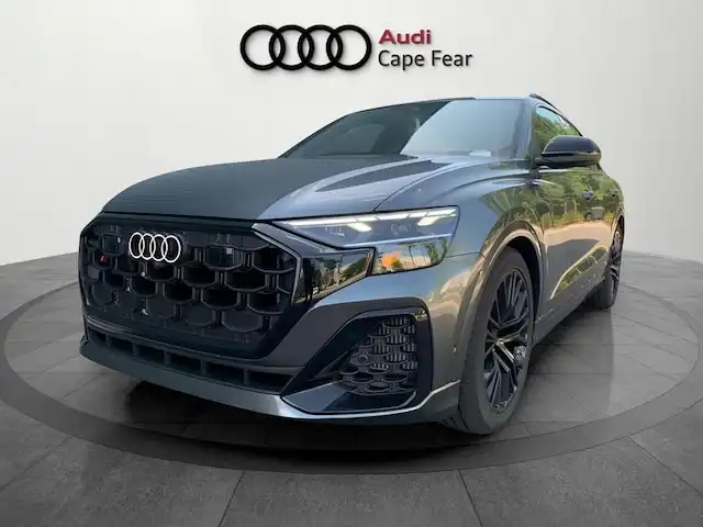 2026 Audi SQ8 Premium Plus quattro's photo