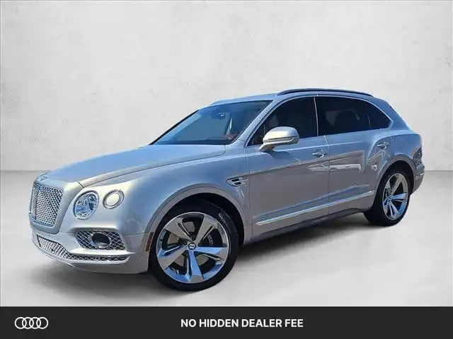 2020 Bentley Bentayga Hybrid's photo