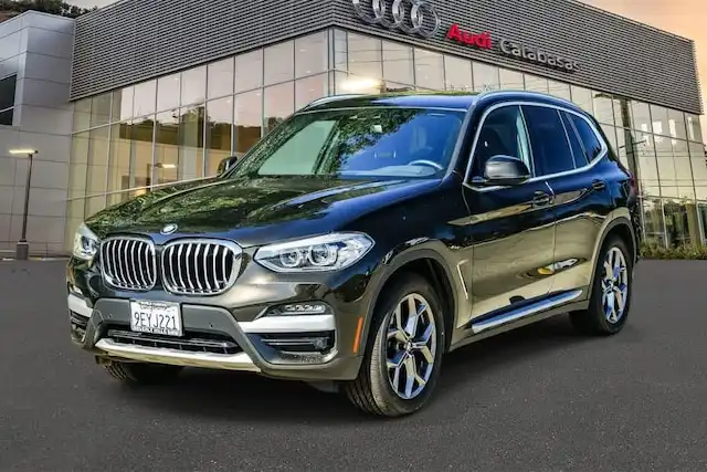 2020 BMW X3 sDrive30i's photo