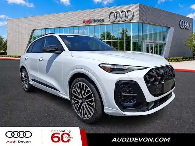 2026 Audi SQ5 Premium Plus quattro's photo
