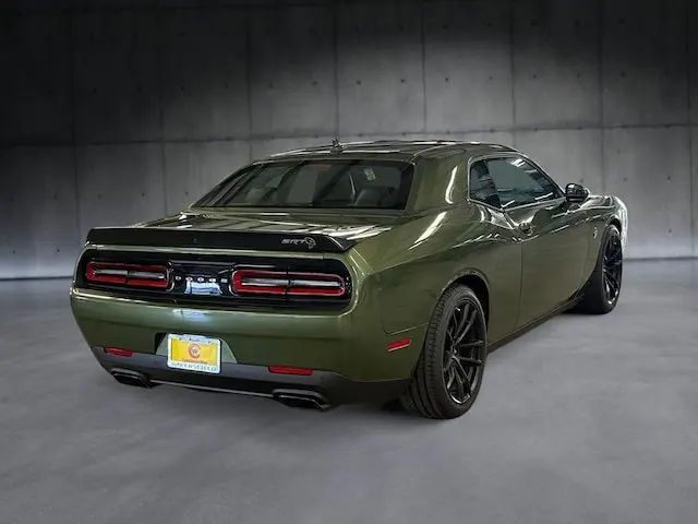 2023 Dodge Challenger SRT Hellcat Jailbreak Auto photo 5