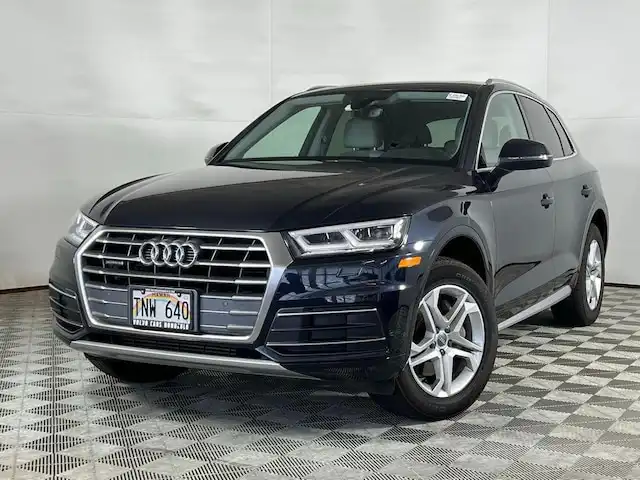 2018 Audi Q5 2.0T quattro S tronic Premium Plus's photo