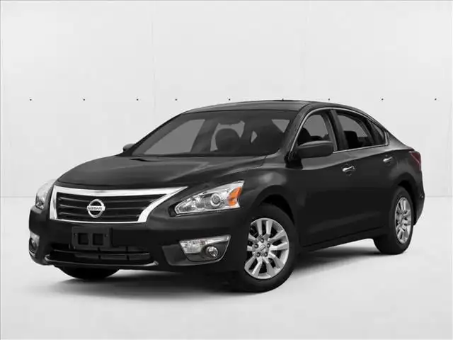 2015 Nissan Altima's photo