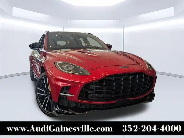 2024 Aston Martin DBX 4.0 V8 707 AWD's photo