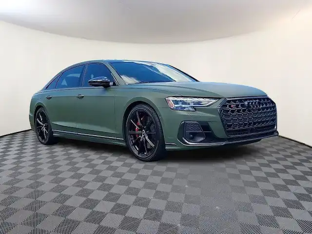 2022 Audi S8 4.0T quattro Tiptronic's photo