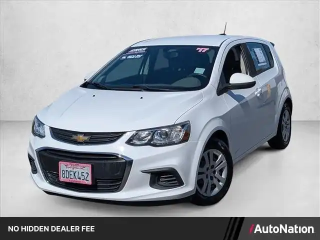 2017 Chevrolet Sonic 5dr LT Automatic (Fleet)'s photo