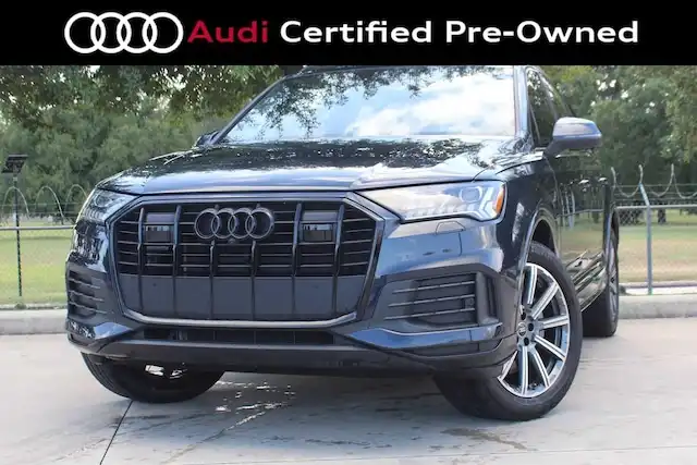 2023 Audi Q7 45 Premium Plus quattro Tiptronic's photo