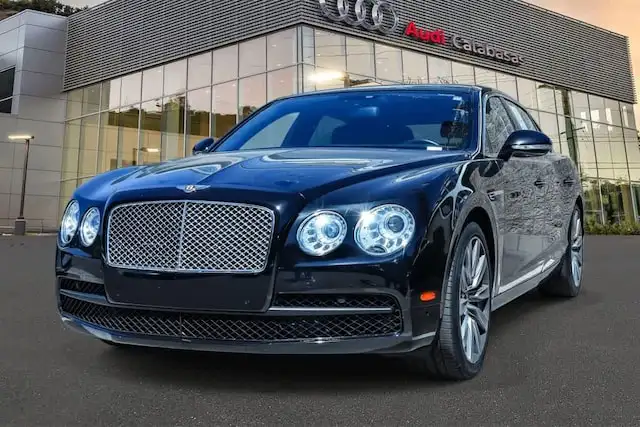 2018 Bentley Flying Spur V8's photo