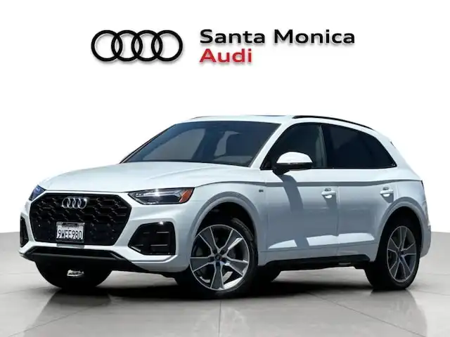 2025 Audi Q5 45 Premium's photo