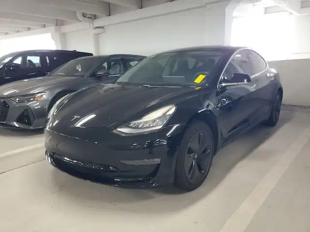 2019 Tesla Model 3's photo