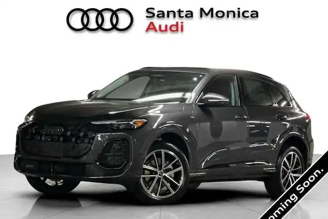 2026 Audi Q5 Premium Plus quattro's photo