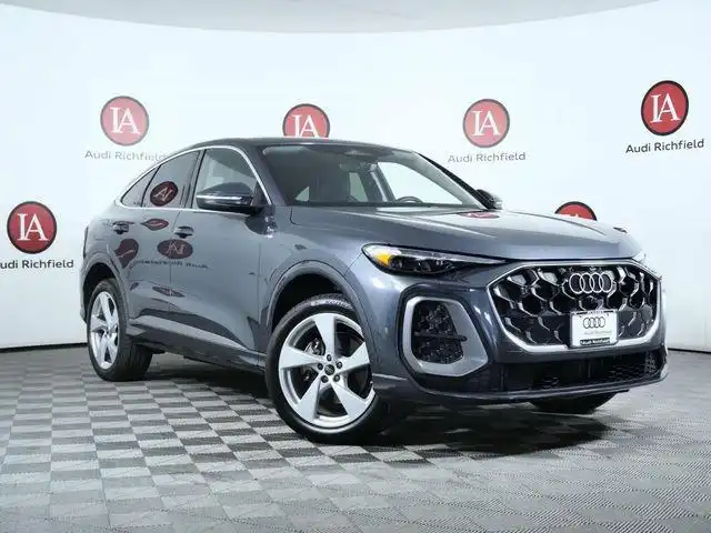 2025 Audi Q5 Sportback Premium Plus quattro's photo