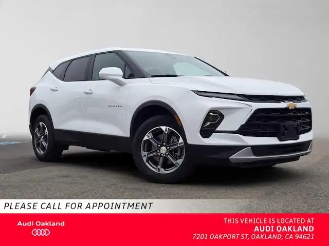 2025 Chevrolet Blazer 2.0T 2LT AWD's photo