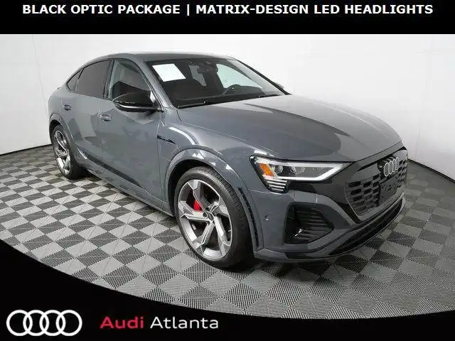 2024 Audi SQ8 Sportback e-tron 114 kWh Premium Plus quattro's photo