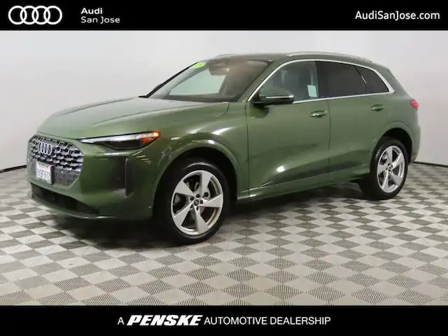 2025 Audi Q5 40 Premium Plus's photo