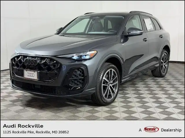 2026 Audi Q5 Premium Plus quattro's photo