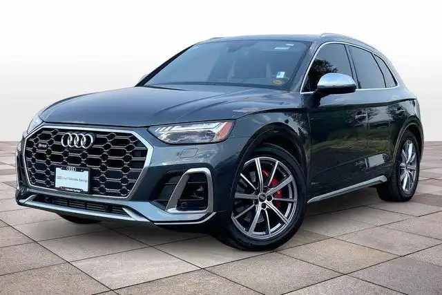 2023 Audi SQ5 Prestige's photo