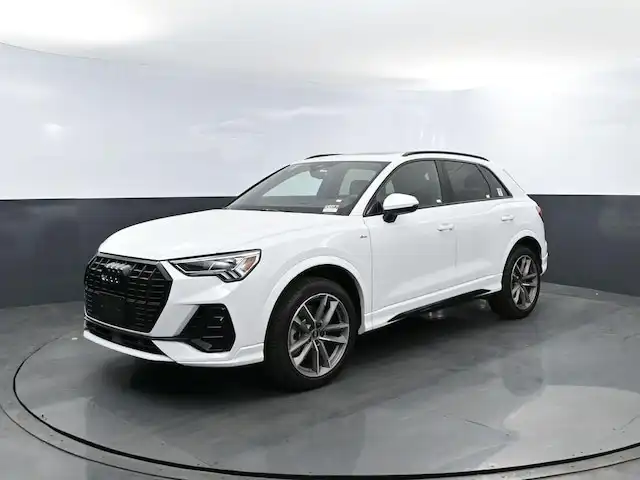 2025 Audi Q3 45 TFSI S Line Premium quattro's photo
