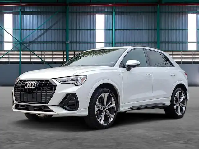 2022 Audi Q3 45 TFSI S Line Premium Plus quattro's photo