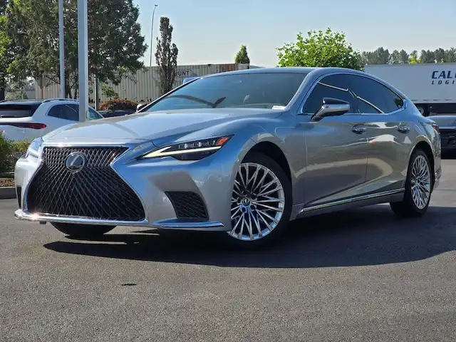 2024 Lexus LS 500 500 RWD's photo