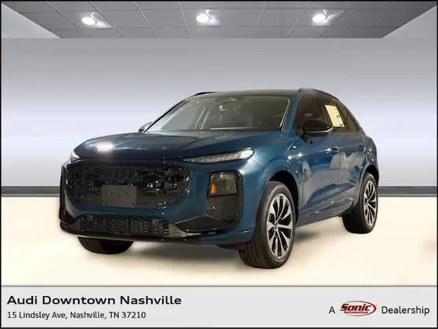 2026 Audi Q3 S line quattro's photo