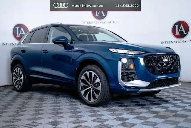 2026 Audi Q3 S line quattro's photo