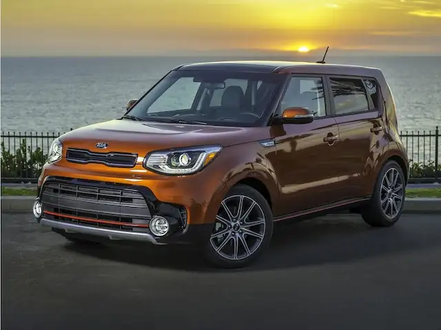 2017 Kia Soul 2.0L + 6 A/T's photo