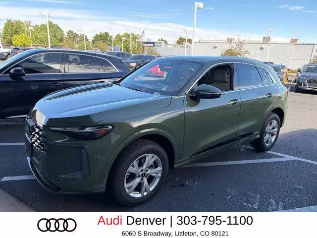 2025 Audi Q5 40 Premium's photo