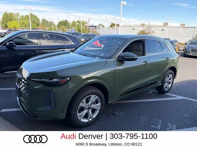 2025 Audi Q5 40 Premium's photo