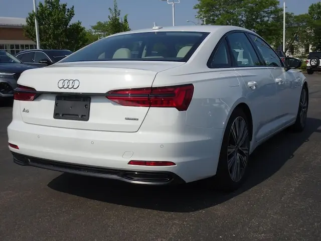 2021 Audi A6 45 Premium Plus quattro S tronic Sport photo 5